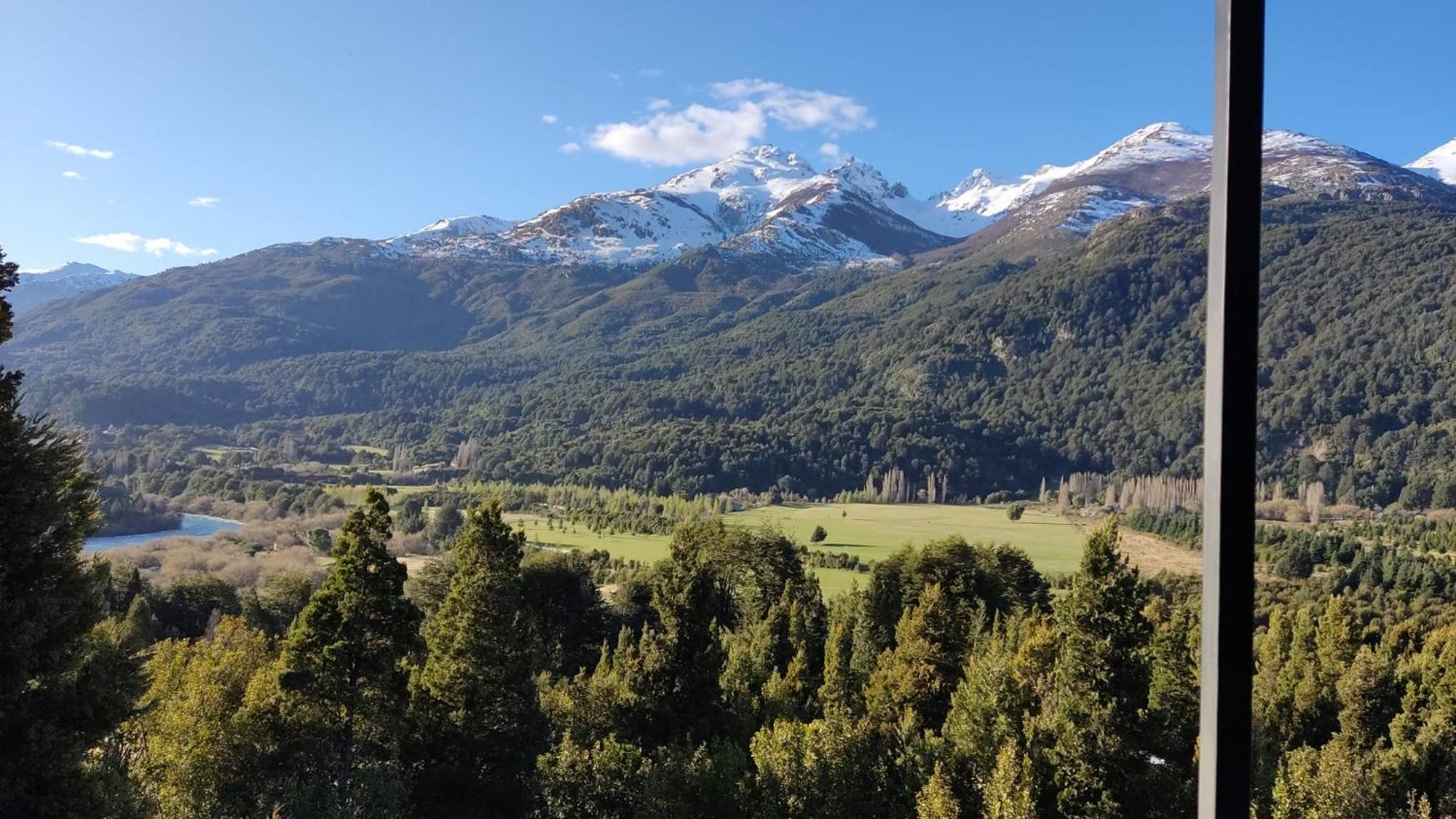 Refugio Los Cipreses Hotel Futaleufú Kültér fotó